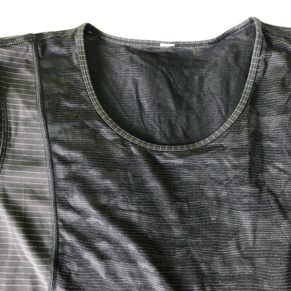 Black short sleeve Lululemon T-shirt. - Picture 4 of 5